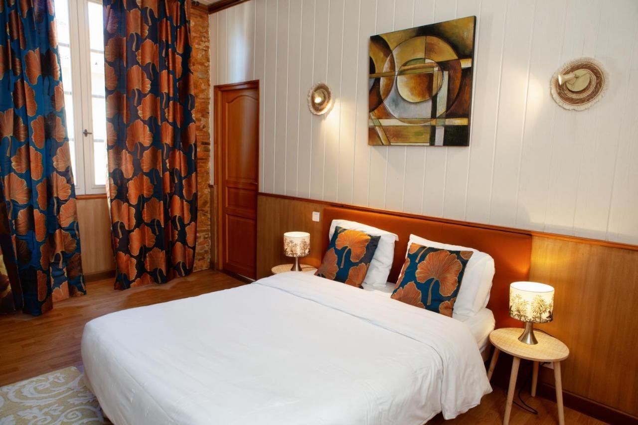 Cafe De France Eauze Bed & Breakfast Eksteriør bilde