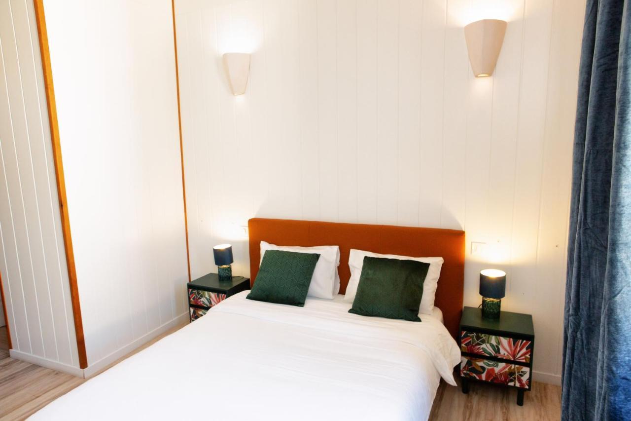 Cafe De France Eauze Bed & Breakfast Eksteriør bilde